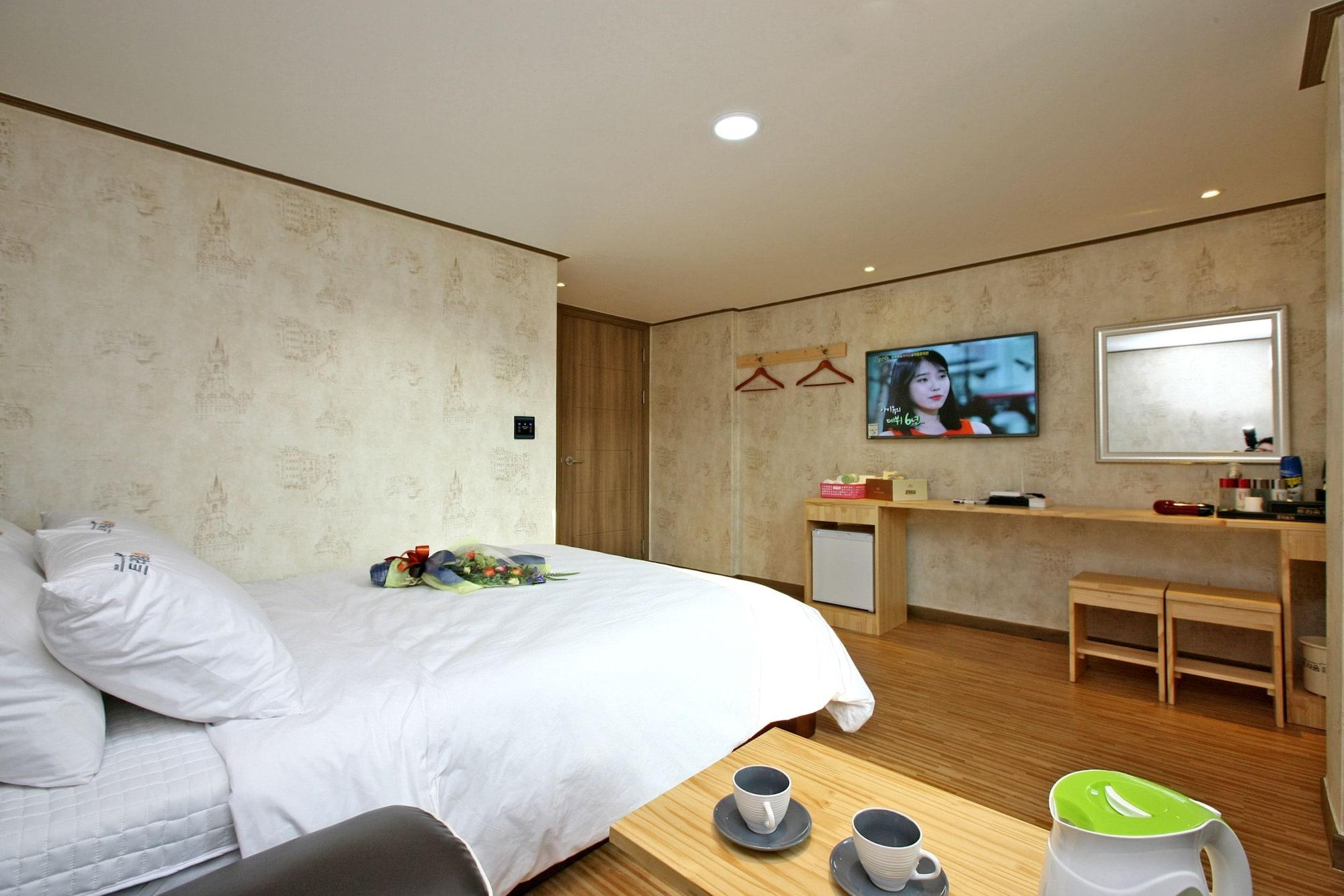 Traum Hotel & Condo Gapyeong Εξωτερικό φωτογραφία