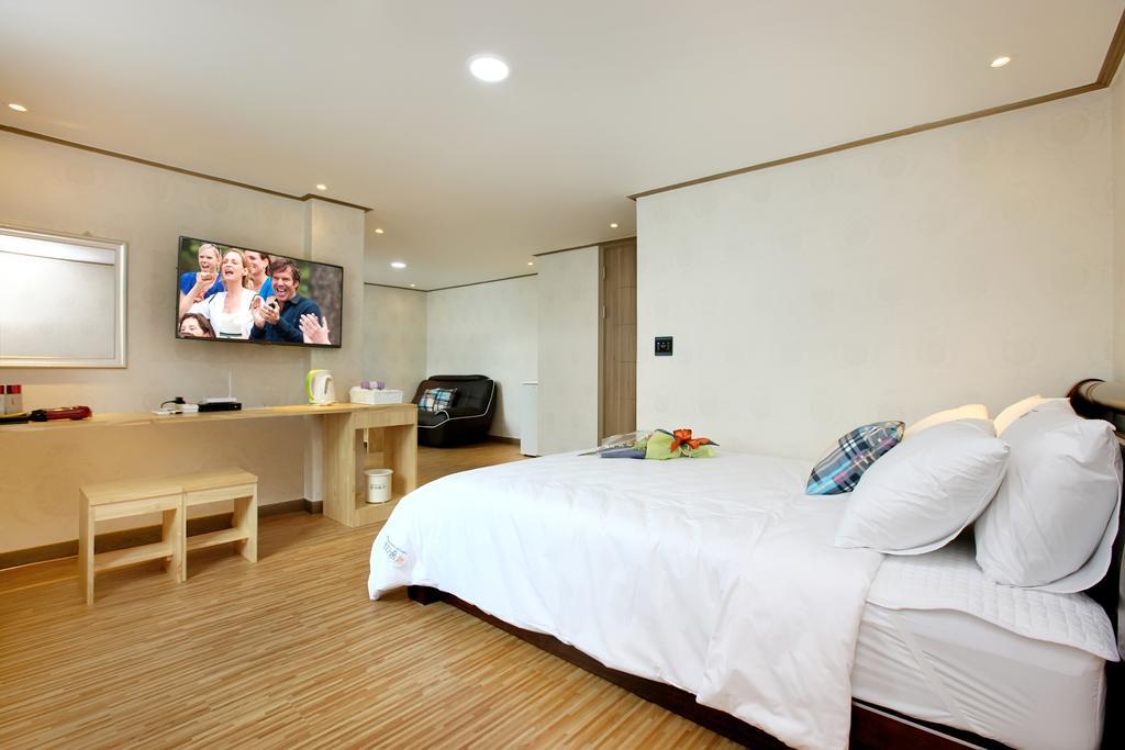 Traum Hotel & Condo Gapyeong Δωμάτιο φωτογραφία