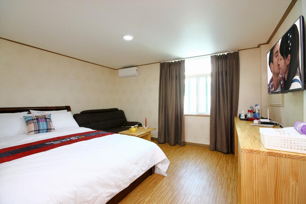 Traum Hotel & Condo Gapyeong Εξωτερικό φωτογραφία